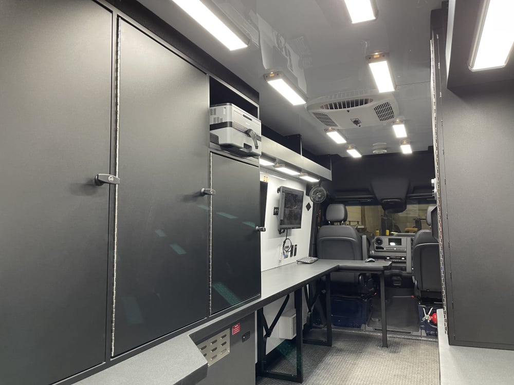 15' Mobile Command Van 