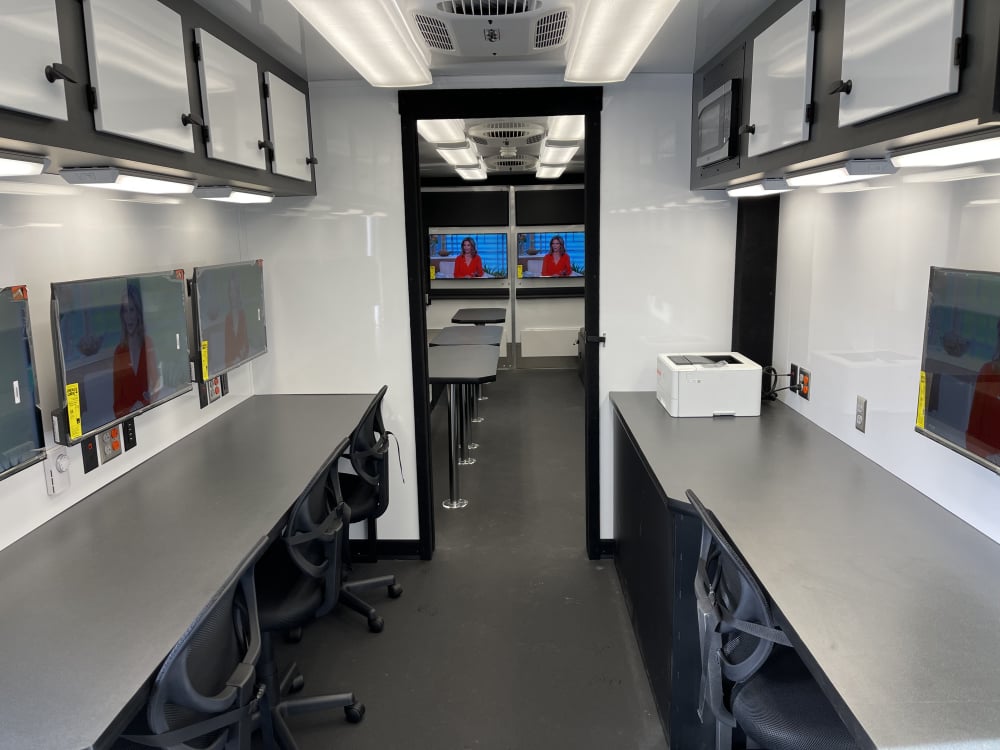 32' Mobile Command Trailer