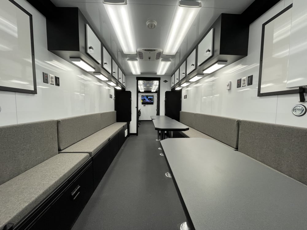 32' Mobile Command Trailer